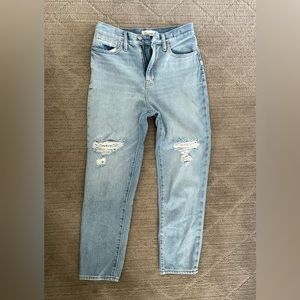 Like New! Madewell Mom Jean, size 26, ripped knees, light wash, 25 1/2” inseam